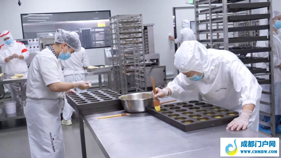 中秋临近月饼市场产销两旺！传统匠心与健康新品掀起消费新风