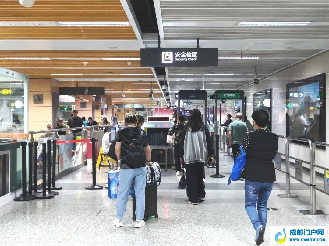 现场打探：地铁2号线东段6个车站恢复运营！