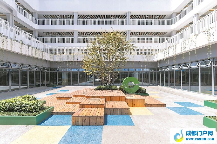 成都：40所学校“上新”5.8万个学位